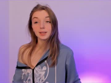 girl
        elizabeth__gray cam image #388314