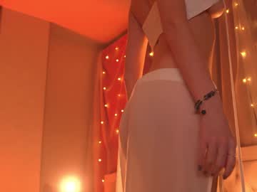 girl
        sophia_lean cam image #5025880