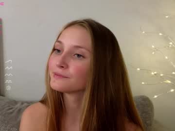 girl Cam Girls Masturbating With Dildos On Chaturbate with _green_green_