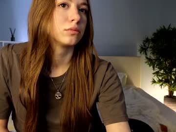 girl
        katy_gimler cam image #5854922