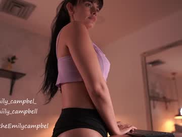 girl
        emiilycampbell cam image #5119937