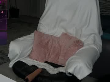girl
        haileygrx cam image #4477994