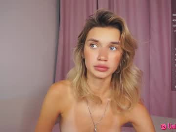 girl
        elisa_baby_girl cam image #4664734