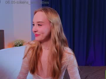 girl
        lissa_meooow cam image #4093271