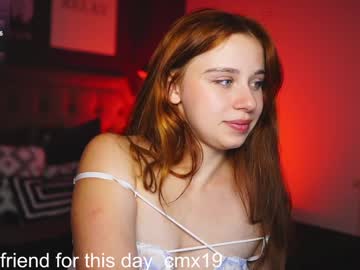 girl
        alice_russel cam image #4742512