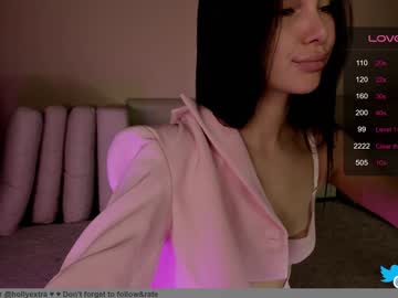 girl
        hollyextra cam image #4476846