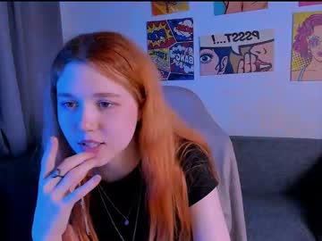girl
        edelweiss_xx cam image #2388212
