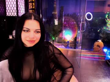 girl
        alma_pearl cam image #6451146