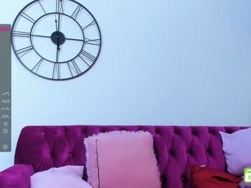girl
        elizabeth__gray cam image #1225105