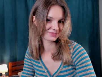 girl
        mia_sing_ cam image #5153379