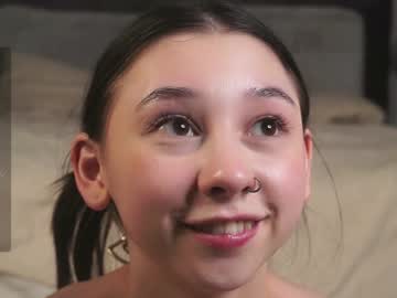girl
        zarascarlett cam image #5599486