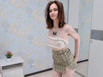 girl
        angelhyrt cam image #1854327