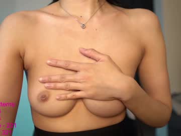 girl
        lindamei cam image #1023732
