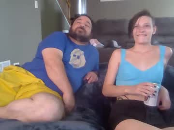 couple
        ssjoeloc cam image #1943314