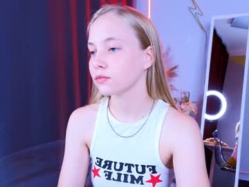 girl
        appr0ved cam image #2385597