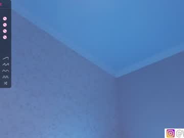 couple
        bzzzme cam image #3623508