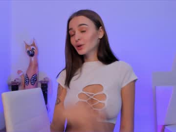 girl
        elizabeth__gray cam image #351694