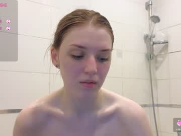 couple
        stay_the_night cam image #3945555