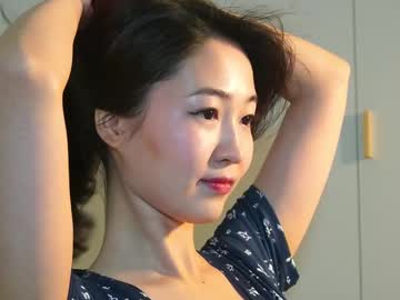 girl
        seulbi cam image #6315368