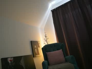 girl
        allayah cam image #4158986