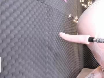 girl
        kitness_sky cam image #6113595