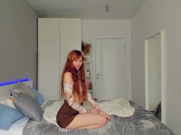 girl
        jennifer_ewans cam image #1429879
