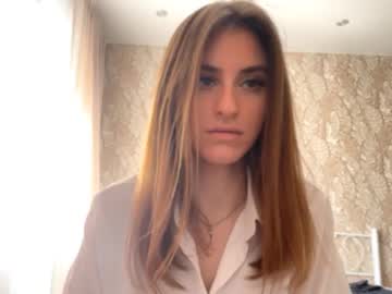 girl
        odelinabain cam image #6695931