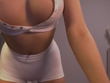 girl
        melissa_baby69 cam image #6094090