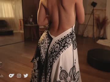 girl
        tifalock_ cam image #808191
