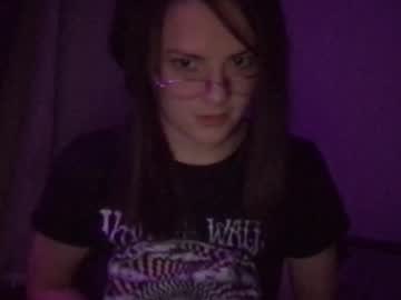 girl
        ghostkitti cam image #5113414