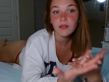 girl
        aliii1123 cam image #6671500