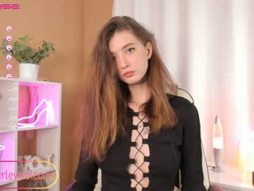 girl
        shirleywatson cam image #1454726