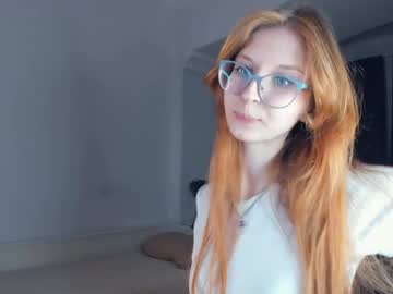girl
        ballarising cam image #4397245