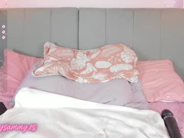 girl
        baby_sammyy cam image #3688608