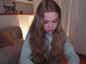 girl Cam Girls Masturbating With Dildos On Chaturbate with little_kittty_