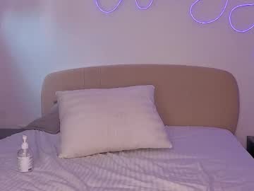 girl Cam Girls Masturbating With Dildos On Chaturbate with dollybloomcam