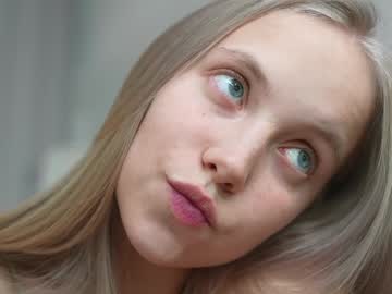 girl
        appr0ved cam image #5366988