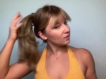 girl
        jenniferwhoreance cam image #4550277