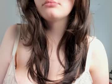 girl
        elvinaalltop cam image #4079647