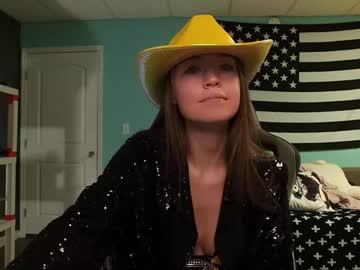 girl
        anabelleleigh cam image #5217196