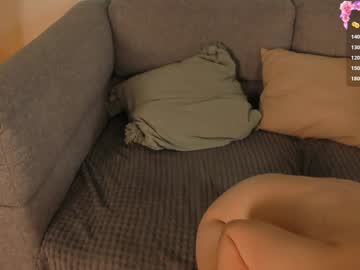 couple
        maypeach cam image #5071507