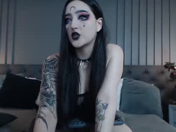 girl
        charlotte_germanotta_ cam image #1541031