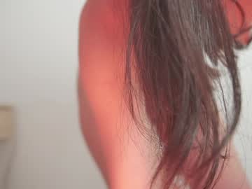 girl
        little_effy18_ cam image #4789065