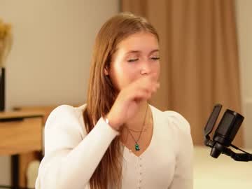 girl Cam Girls Masturbating With Dildos On Chaturbate with elvinagallamore
