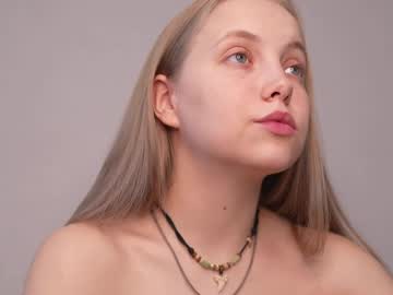 girl
        appr0ved cam image #6853530