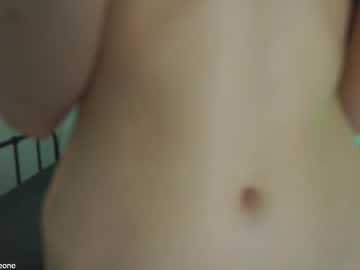 girl
        _annieone cam image #1906167