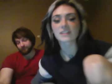 girl
        demiibear cam image #2859066