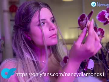 girl
        nancydiamonds cam image #2143131