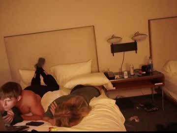 couple
        legendary_xx cam image #1409203