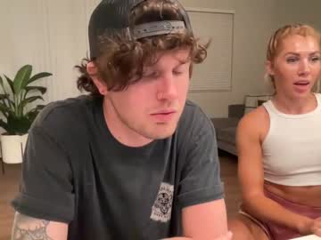 couple
        yourtrophyboy cam image #1572474